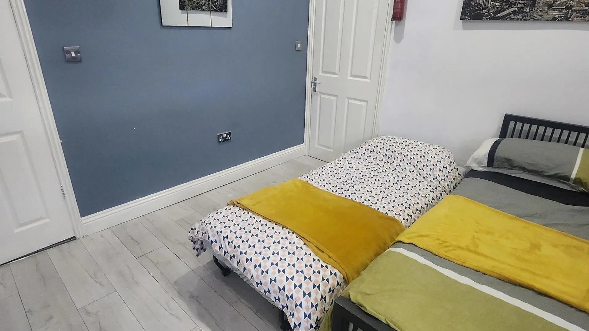 Dodi Apartment Londres 0*,