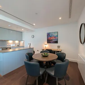 Appartamento Charles Hope Canary Wharf South Quay, Londra