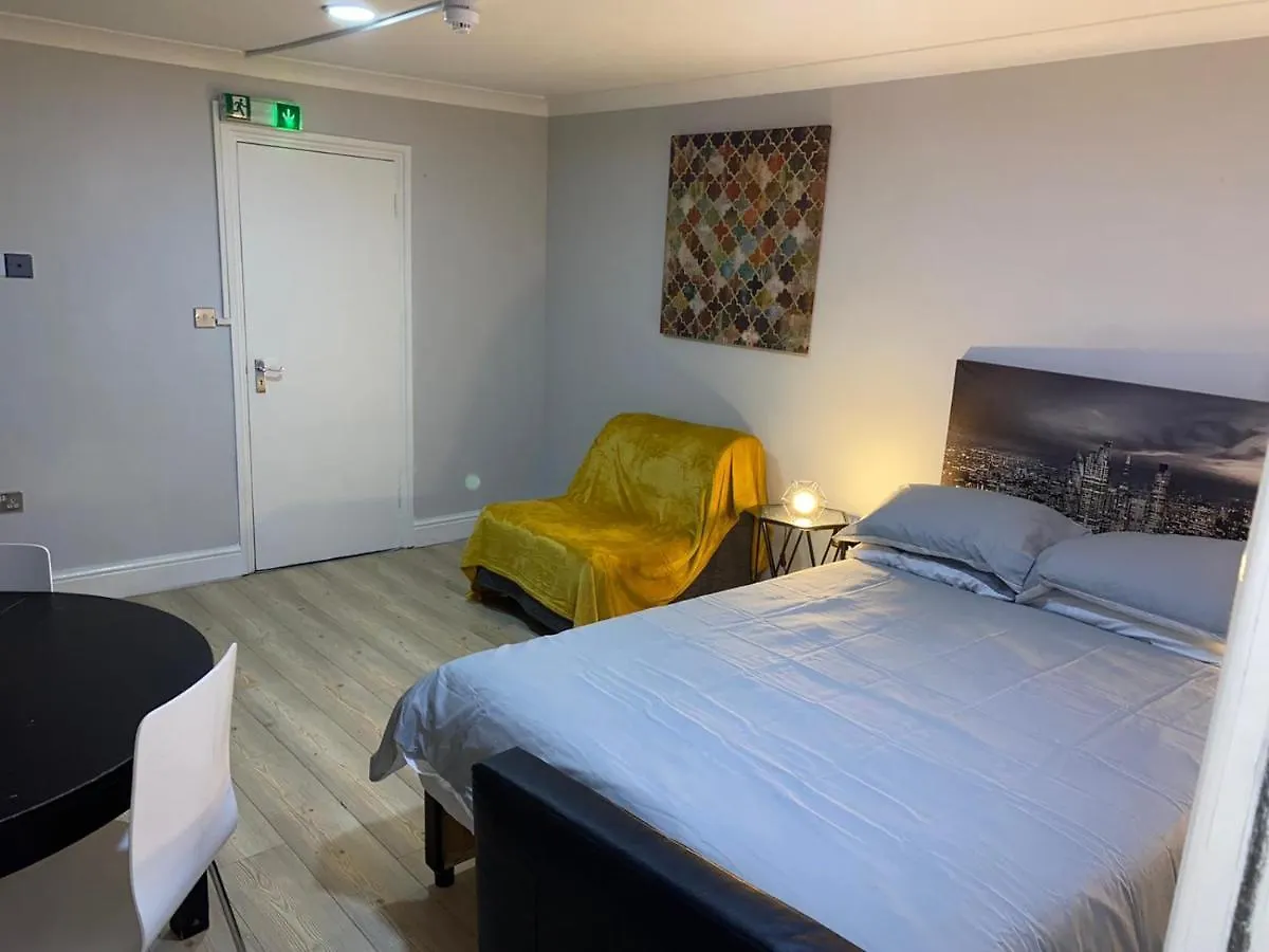 Dodi Apartment Londra 0*,